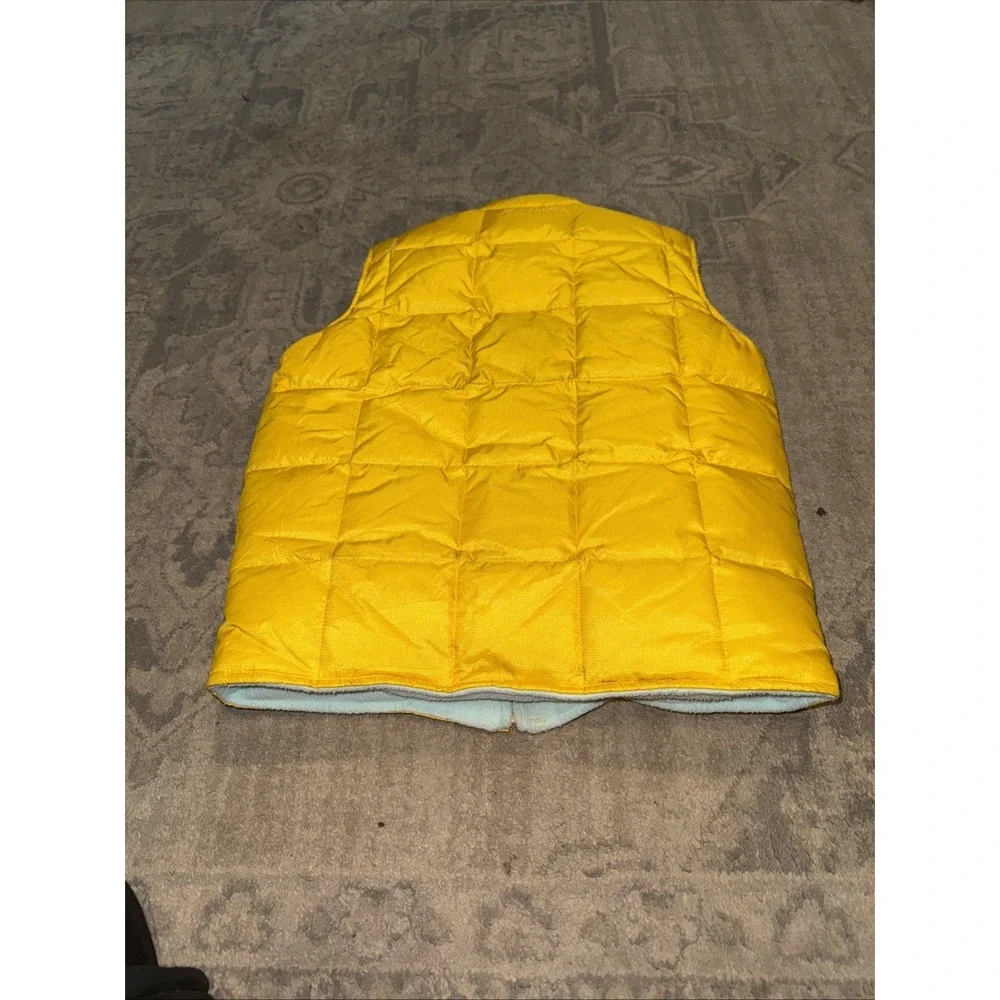Old Navy Down Fill  winter‎ vest Youth boys Girls Sz 10 Yellow Blue Reversible
